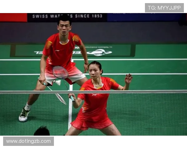 杭州羽毛球队团队协作引发热议球员间配合与个人表现的争论