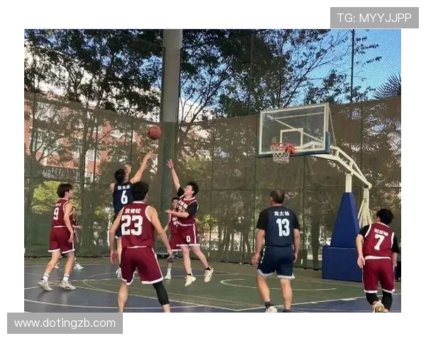 重庆篮球队在全国耐力排行榜中荣获第五名展现出色竞技状态与团队精神