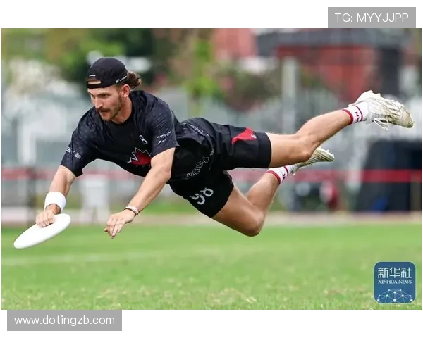 成都飞盘队在世界攀岩锦标赛中以50分领先其他队伍表现出色